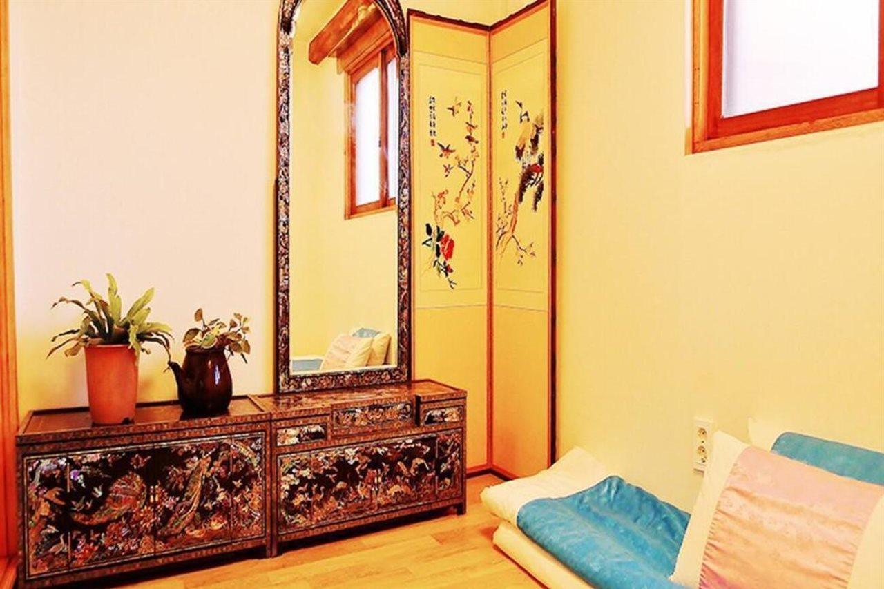 Hanok Guesthouse 202 Сеул Екстер'єр фото