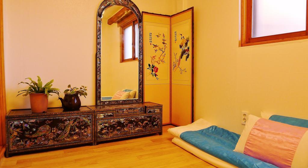 Hanok Guesthouse 202 Сеул Номер фото