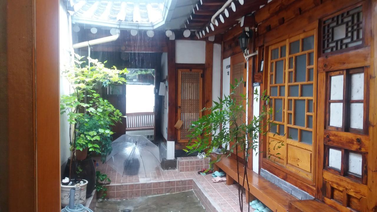 Hanok Guesthouse 202 Сеул Екстер'єр фото